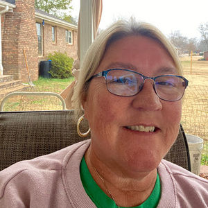 Meet your Posher, Beverly